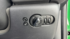 MINI Hatchback 1.5 Cooper Classic 5dr Petrol Hatchback